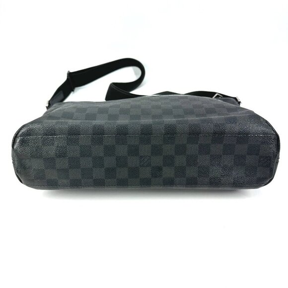 LOUIS VUITTON Damier Graphite Mick MM Crossbody Messenger Shoulder Bag - Picture 3 of 16